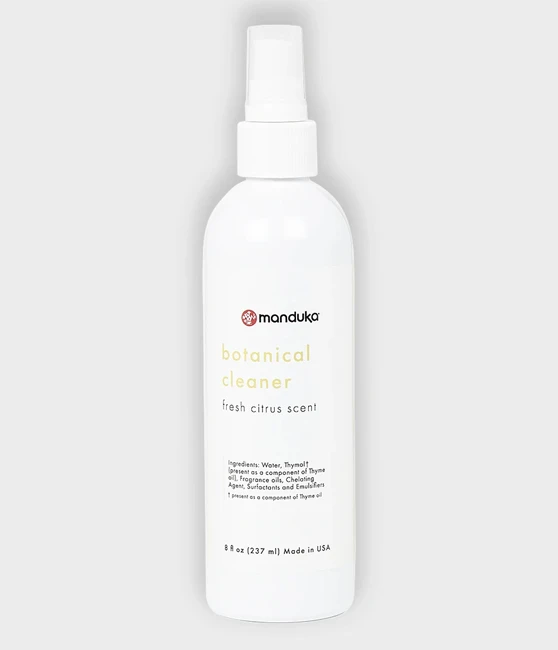 Manduka Botanical Mat Cleaner (Fresh Citrus) 3 Manduka Botanical Mat Cleaner (Fresh Citrus)