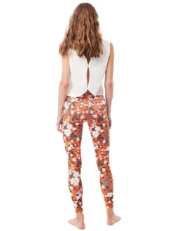 Mandala Cropped Top (White) -MANDALA Butik croppedtopwhite z4