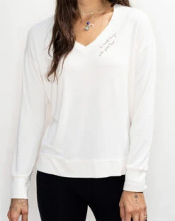 Be Love "Do Small Things" Long Sleeve V-Neck Pullover (Cream) -MANDALA Butik dosmallthingslsvneckcream z3