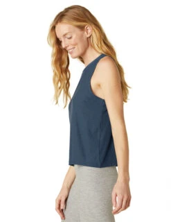 Beyond Yoga Featherweight Rebalance Tank (Nocturnal Navy) -MANDALA Butik fwtrebalancetanknocturnalnavy z2