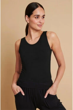 MANDALA Butik -MANDALA Butik gotovestblack z1