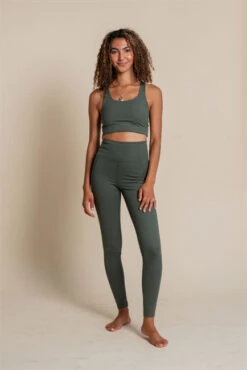 Girlfriend Collective Compressive High-Rise Legging Long (Seaweed) -MANDALA Butik hrlegginglongseaweed z3