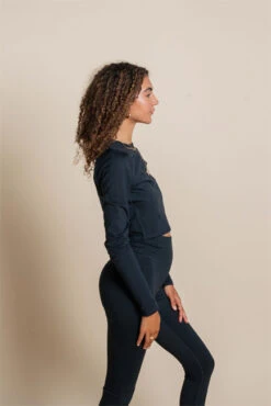 Girlfriend Collective Reset Lift Long Sleeve (Black) -MANDALA Butik liftlongsleeveblack z2