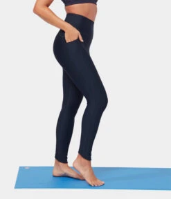 Manduka Presence Legging (Dark Sapphire)