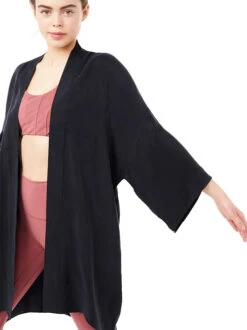 Mandala Yoga Kimono (Black)